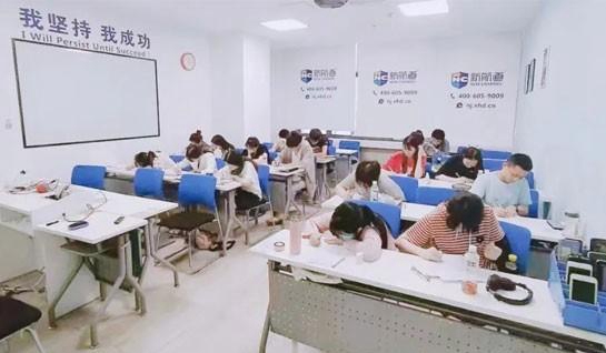 新航道常州学校