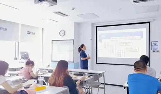 新航道教学环境