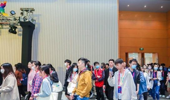 上海达内教育