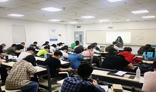 郑州新东方优能中学