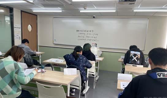 贵阳新东方英语