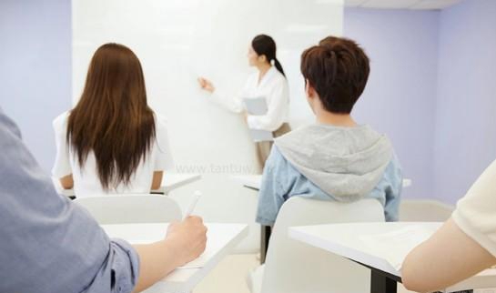 郑州新东方优能中学
