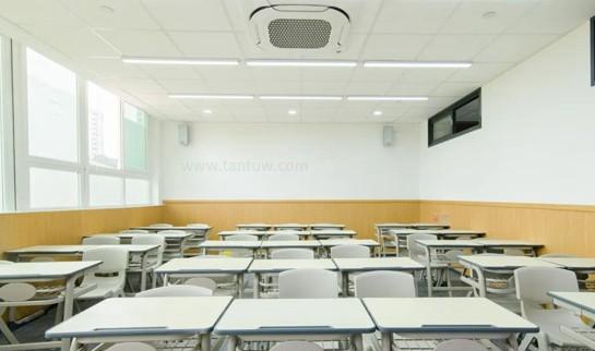 郑州新东方中高考复读全日制学校