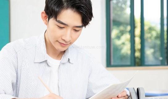 贵阳新东方考研四六级