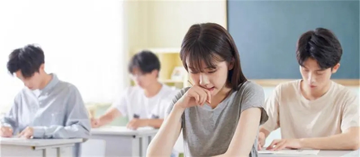 郑州学大教育一对一的老师帮你提升语文